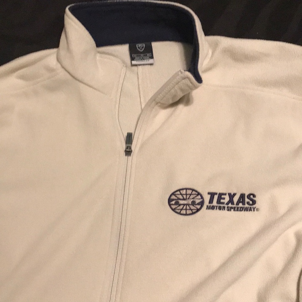 Therms Fit Nike Pullover